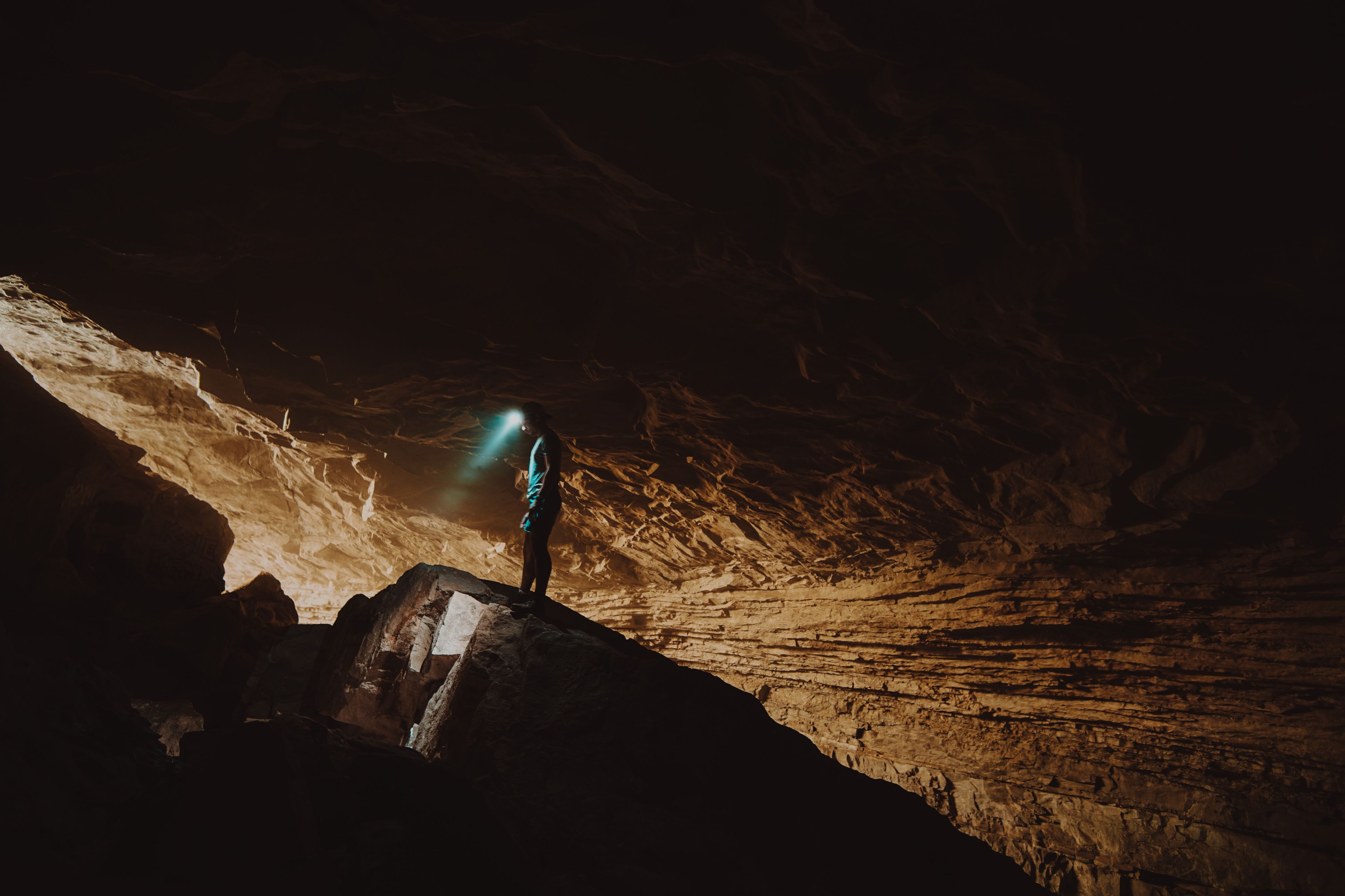 Offbeat Caves To Experience In India