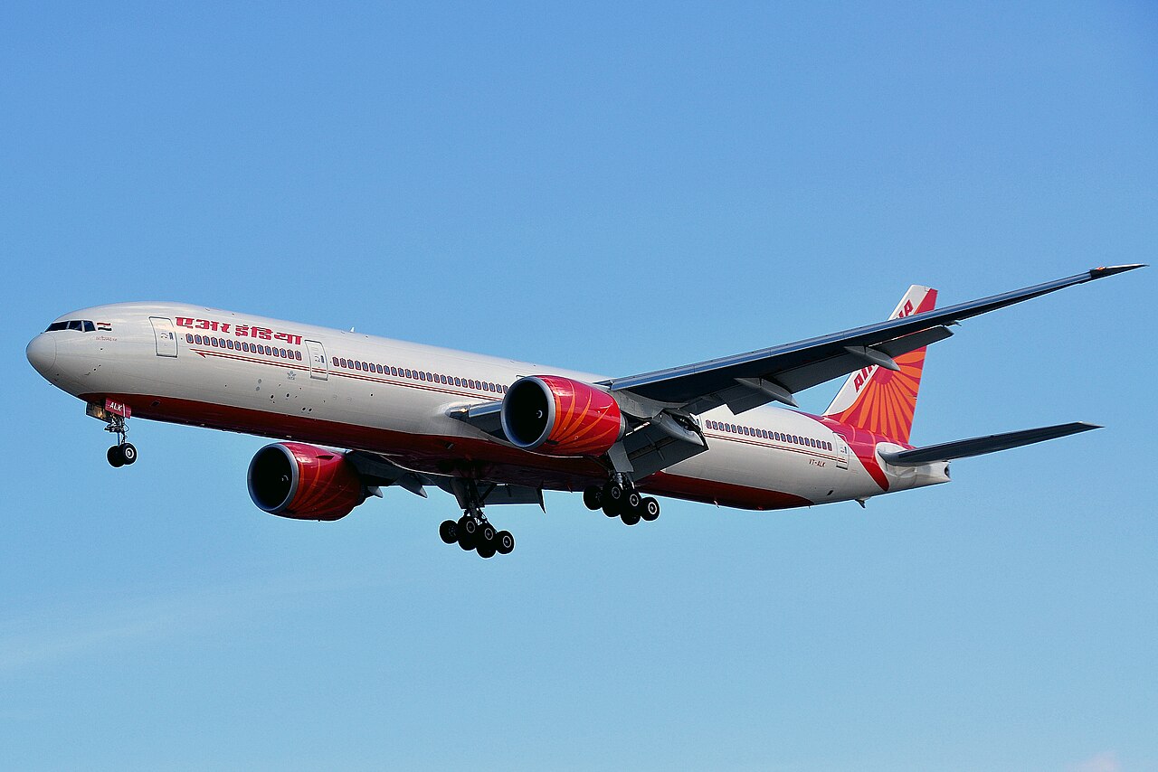 Vir Das Slams Air India