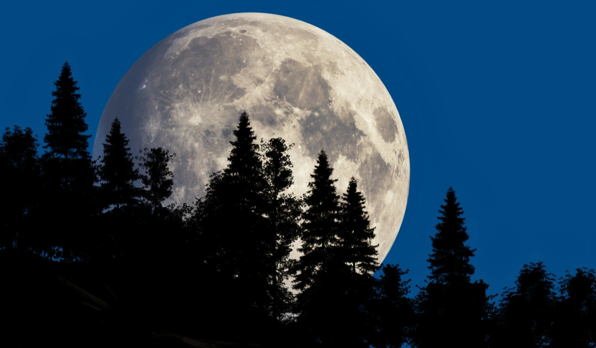Supermoon in India