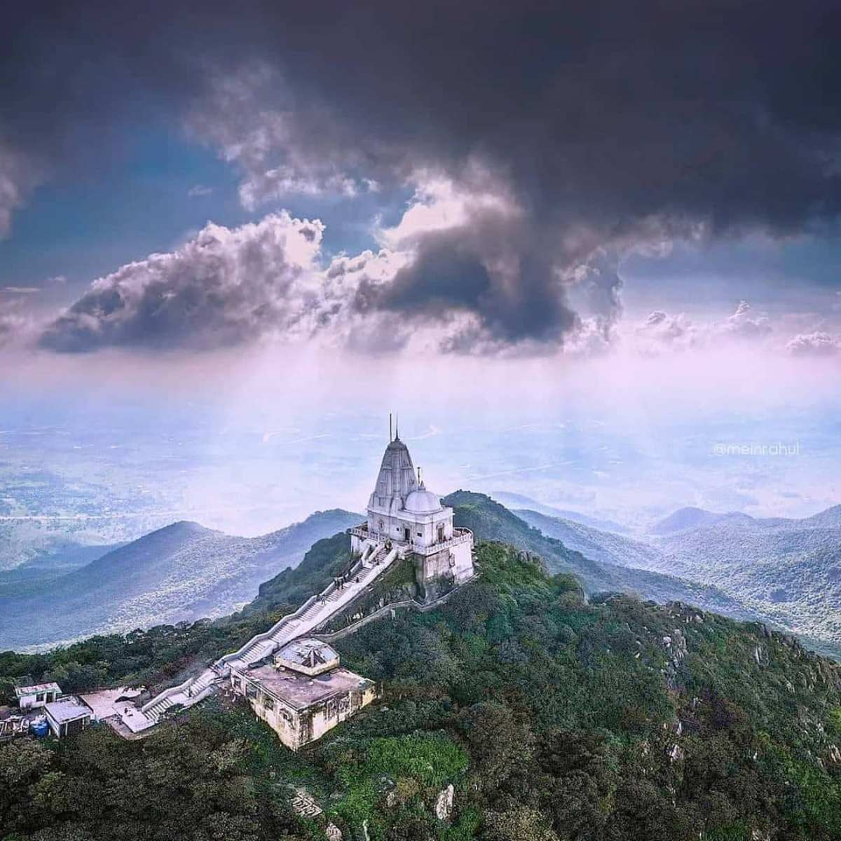 parasnath hill jharkhand