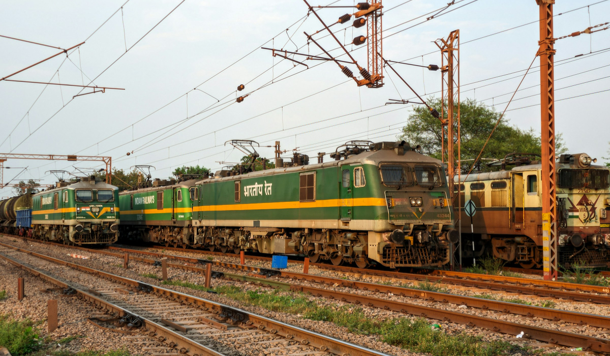 Direct Train Between Bhuj And Delhi