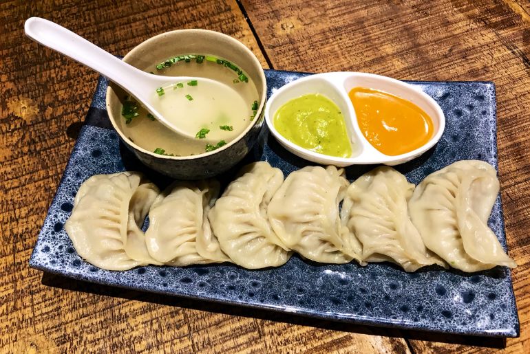 best momos mumbai