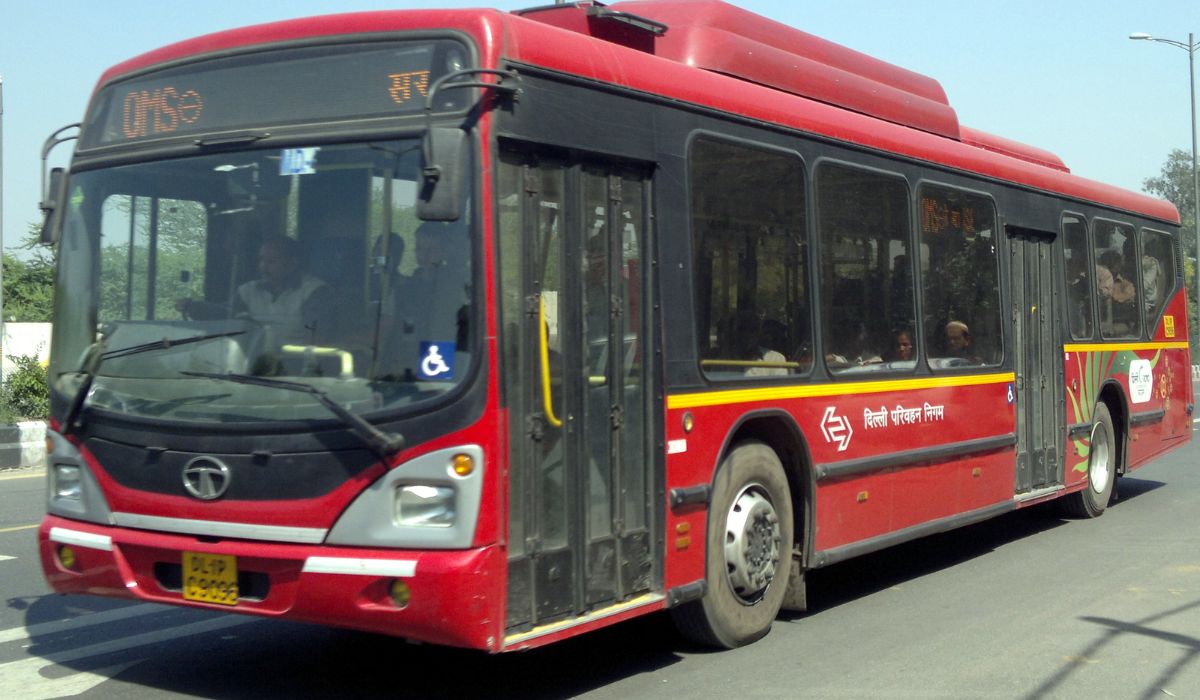 delhi bus shelters