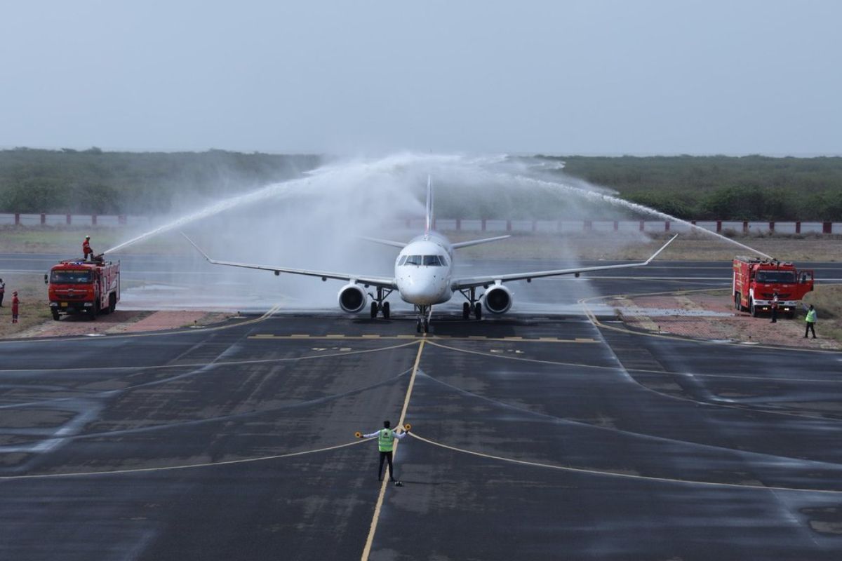 Adani mundra airport