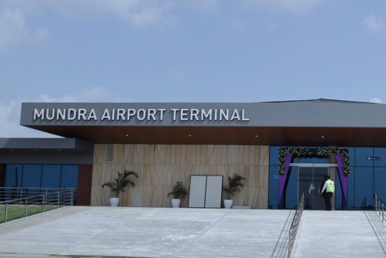 adani mundra airport (2)