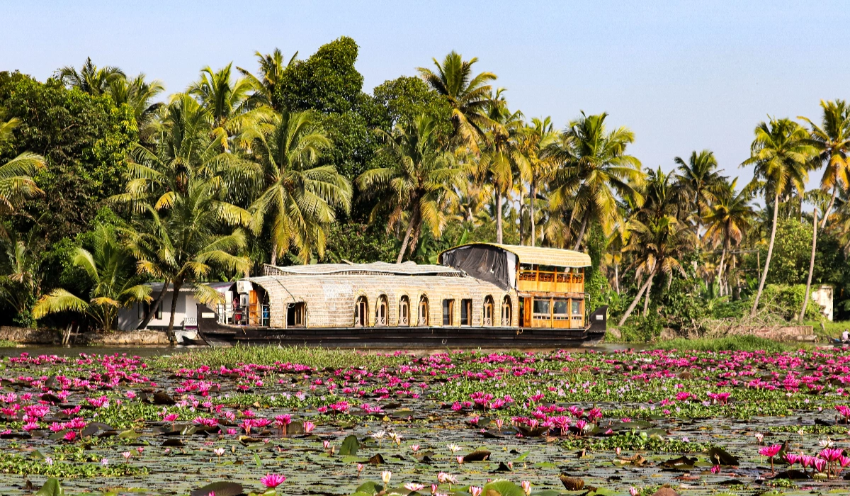How To Reach Kottayam