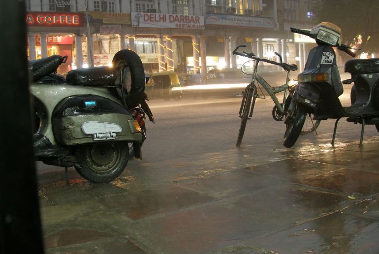 Delhi NCR rain as IMD issues yellow alert