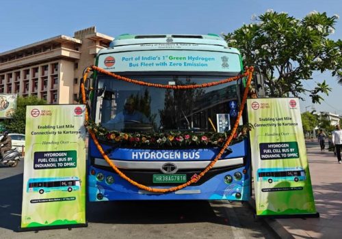 Delhi metro hydrogen-powered buses
