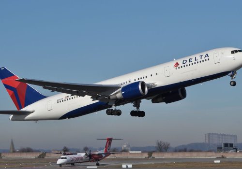 Delta Air Lines Ends Free Snacks