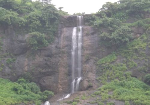 Pandavkada Waterfall feature image
