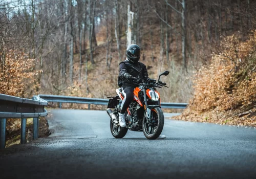Top 5 Touring Bikes for Beginners in India – Comfortable & Affordable