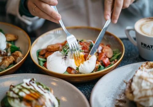 Top Places To Brunch In Mumbai