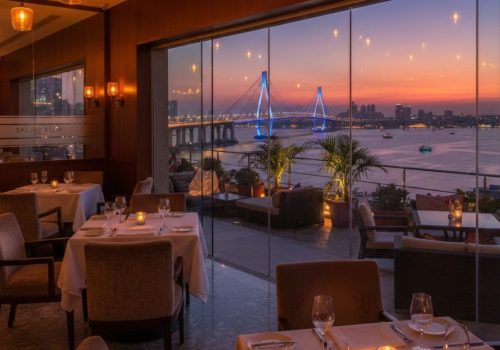 best restaurants and cafes in mumbai