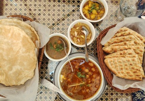 Breakfast places near Red Fort in Old Delhi